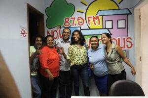 Glória Maria em visita a Rádio Nova Paraisópolis - Crédito: Arquivo Agência Cria Brasil