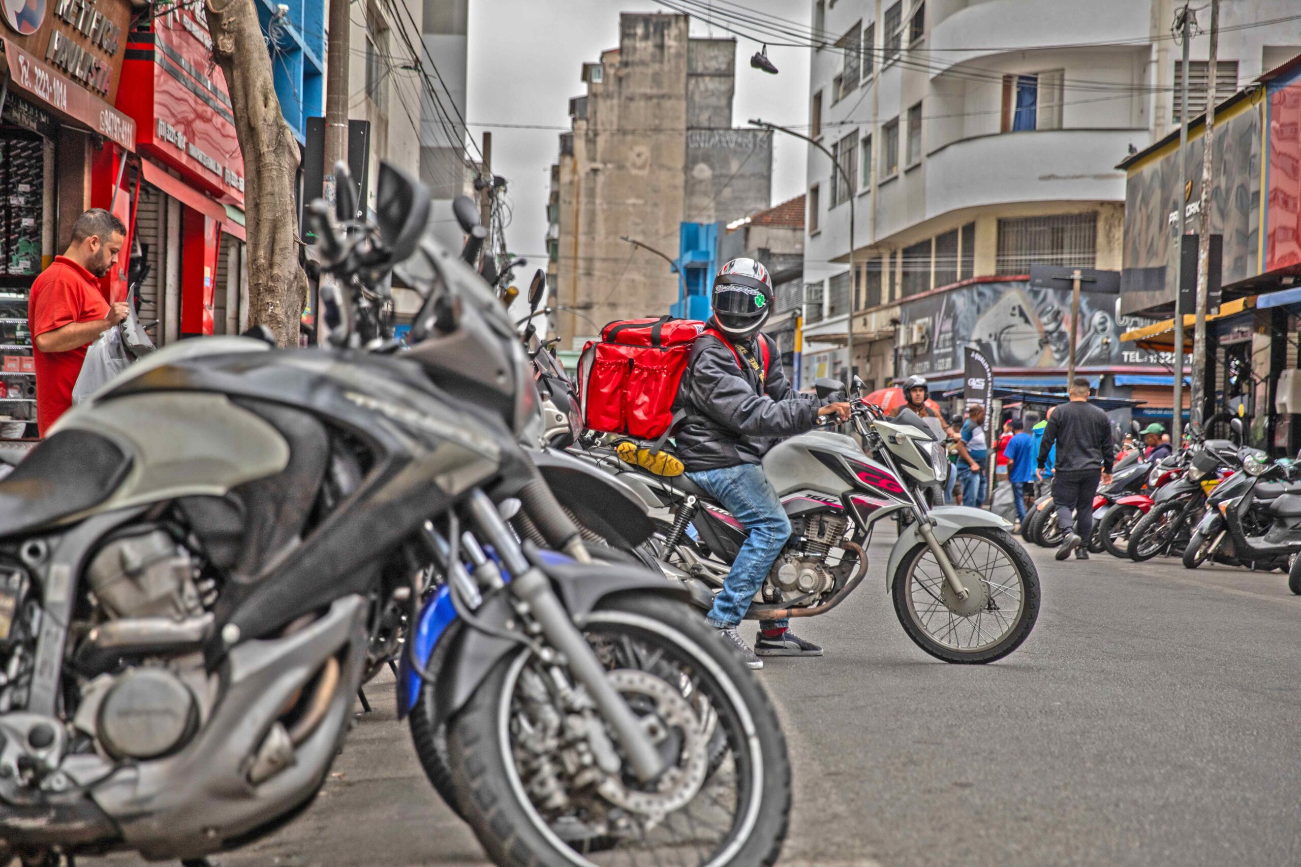  Paraisópolis recebe lançamento do projeto “Motoboys do Brasil”