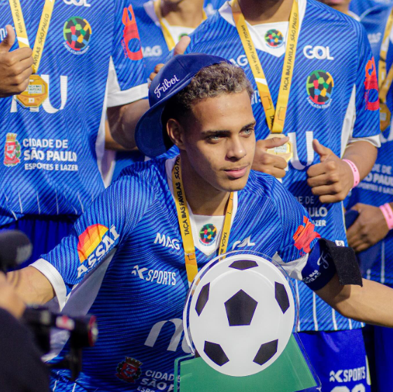  Taças das Favelas 2024: Favela Erundina é campeã no masculino e Seleção Tiradentes leva a taça no feminino 