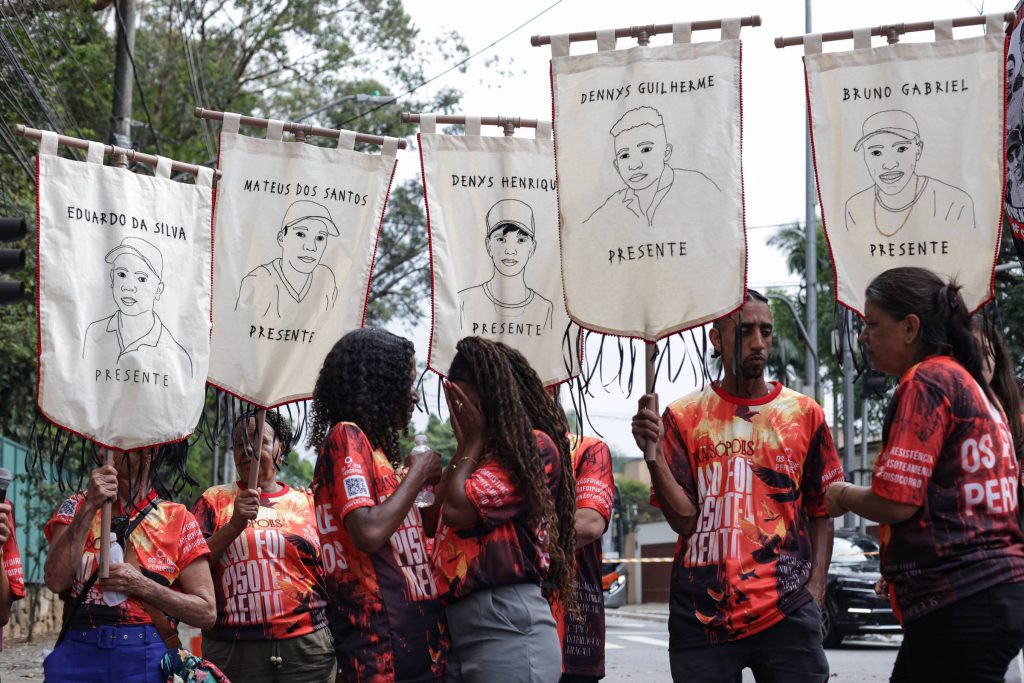 Promotoria pede que 12 PMs sejam levados a júri popular por morte de 9 jovens em baile de Paraisópolis