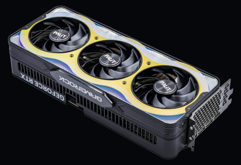 Placa de vídeo GeForce RTX 5090 com três ventoinhas e estrutura metálica, sobre fundo escuro